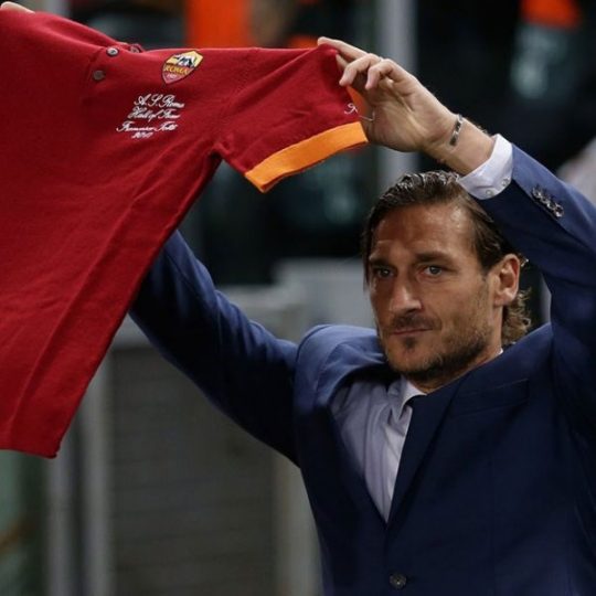 Totti: Oğlumu Lazio’ya gönderecek kadar aptal değilim